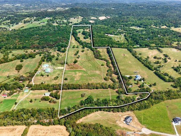 1289 Old Hopewell Rd , Castalian Springs, TN 37031