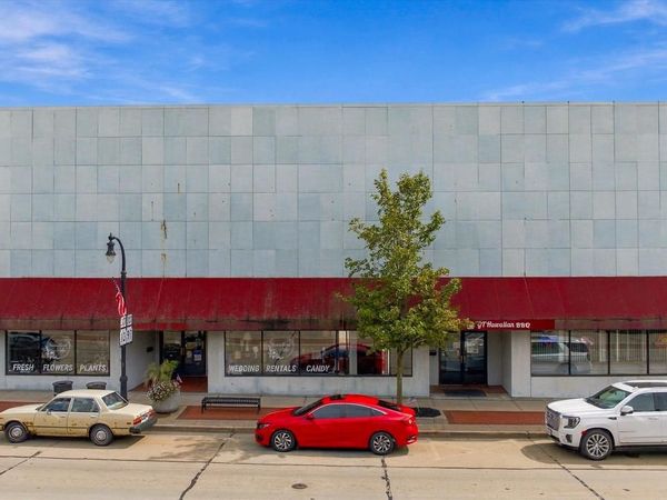 227 S CENTRAL AVENUE #231-233 S Central Av, Marshfield, WI 54449