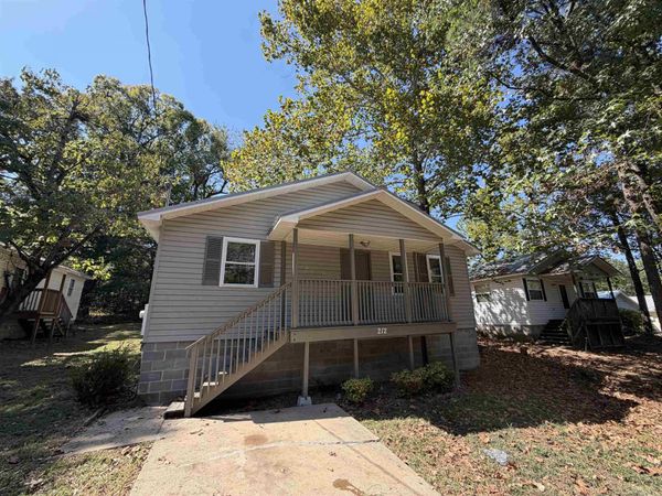 212 Bayard Street , Hot Springs, AR 71913