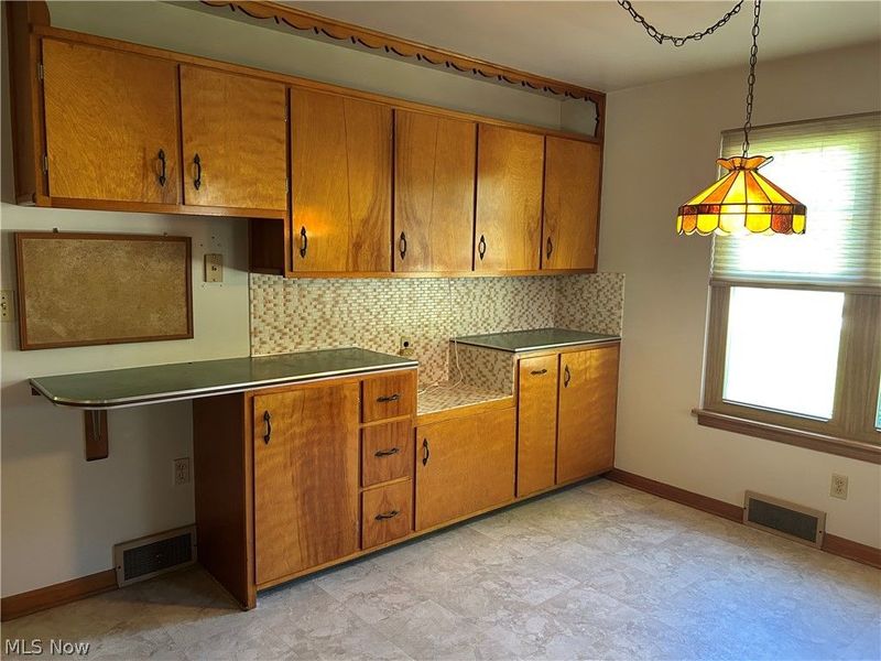 170 Charlotte Street, Painesville, OH 44077 Photo 7