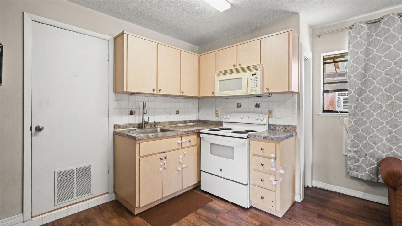 9328 Fred Street, Hudson, FL 34669 Photo