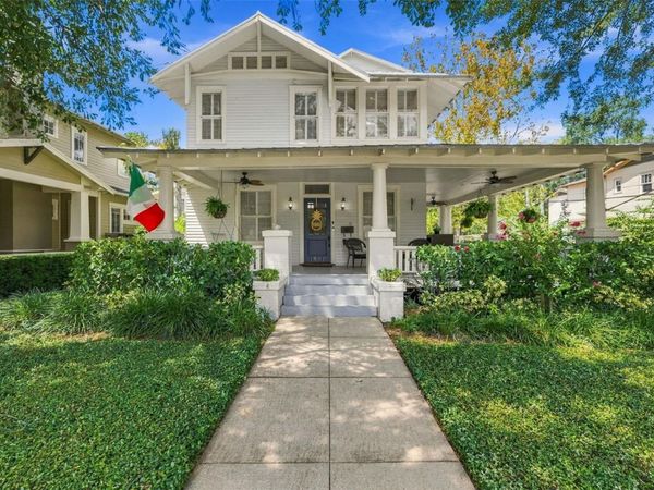 1801 W HILLS AVENUE, TAMPA, FL 33606