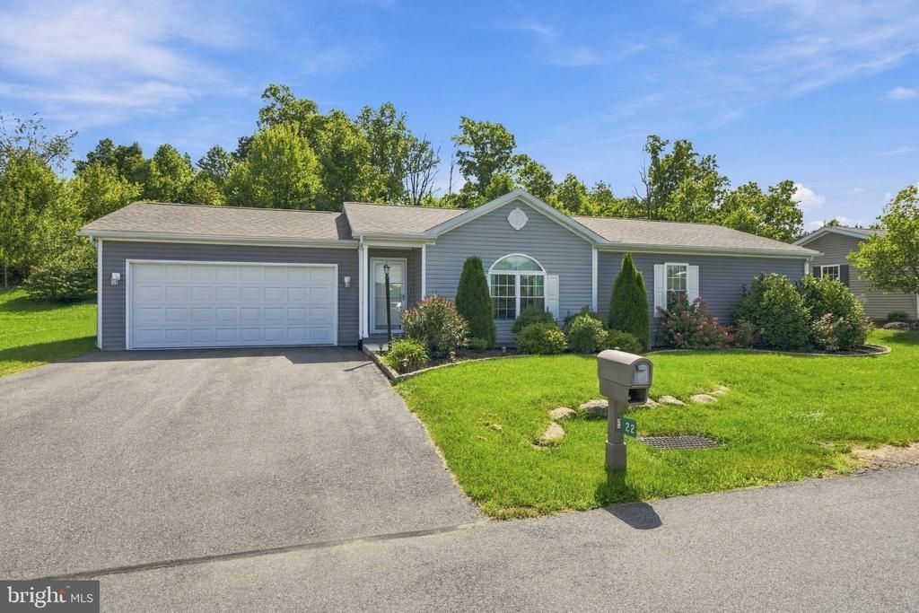 22 SANDPIPER DRIVE , BECHTELSVILLE, PA 19505