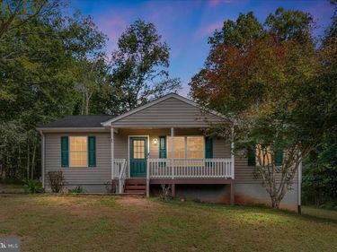 12064 DEERFIELD LANE, AMISSVILLE, VA 20106