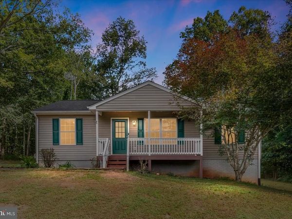 12064 DEERFIELD LANE, AMISSVILLE, VA 20106