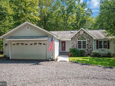 220 CREEKSIDE DRIVE , LOCUST GROVE, VA 22508