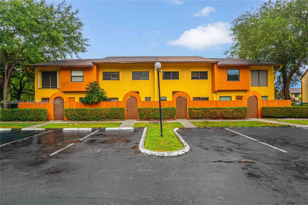 9014 NW 45th Ct, Sunrise, FL 33351 Photo