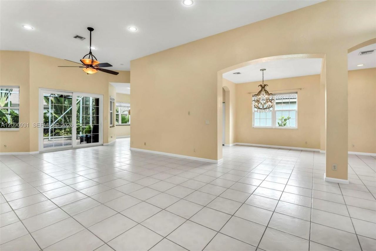 8795 Via Tuscany Dr, Boynton Beach, FL 33472 Photo