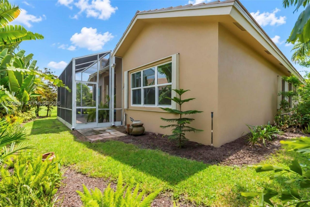 8795 Via Tuscany Dr, Boynton Beach, FL 33472 Photo