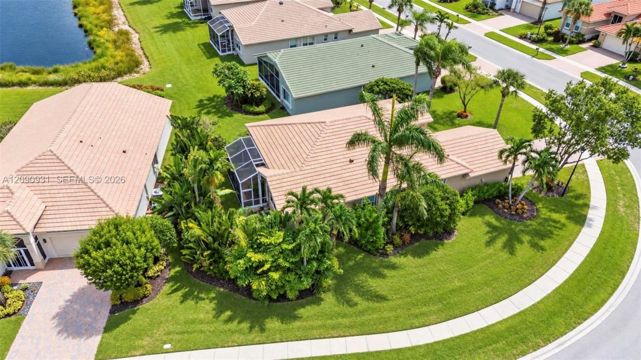8795 Via Tuscany Dr, Boynton Beach, FL 33472 Photo