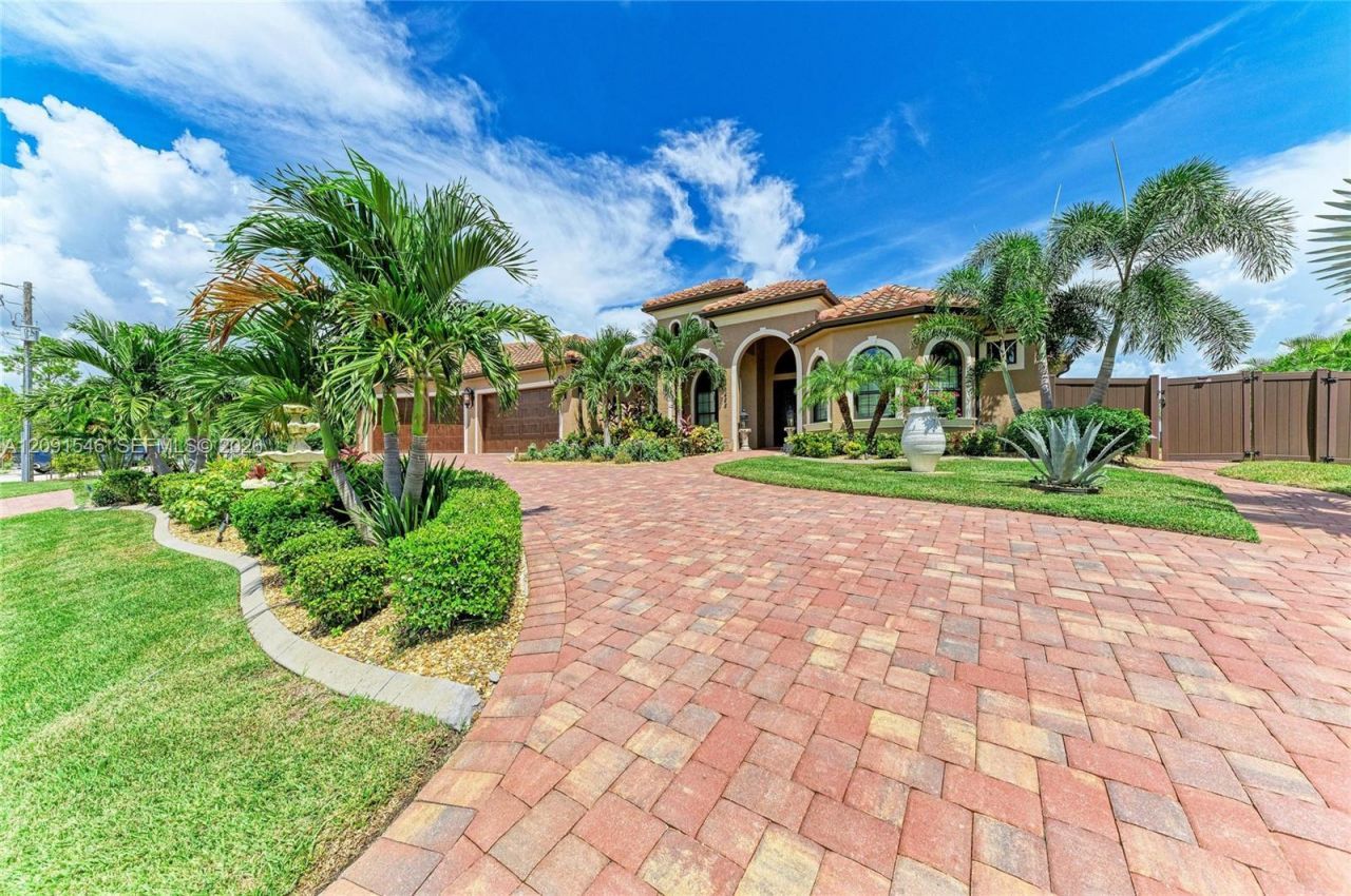 16488 Liggett Circle , Port Charlotte, FL 33981 Photo