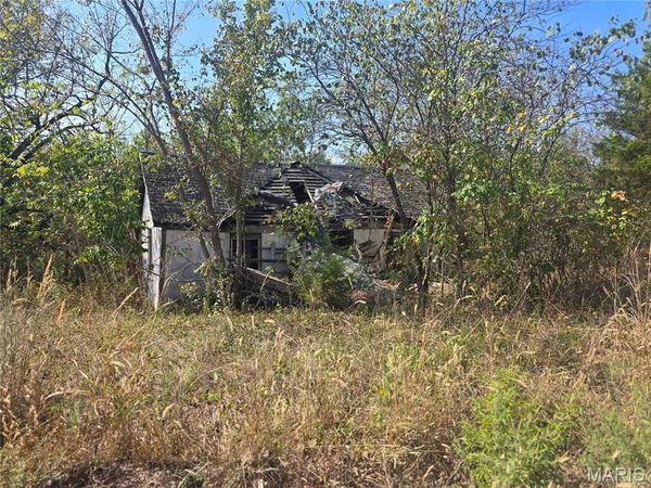 104 Bell Creek Road , Crocker, MO 65452