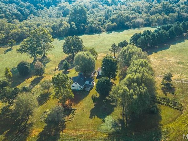 1087 County Road 4050 , Salem, MO 65560