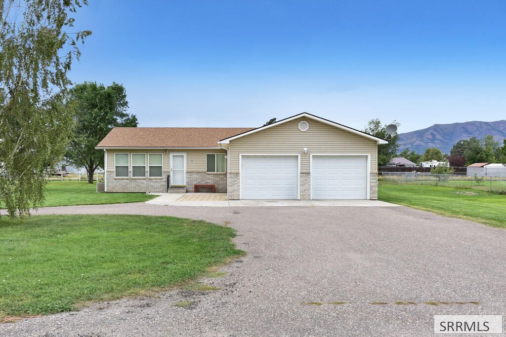 100 N High Street, Arimo, ID 83214 Main Photo