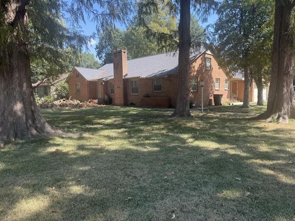 1100 N 6th Street, Blytheville, AR 72315