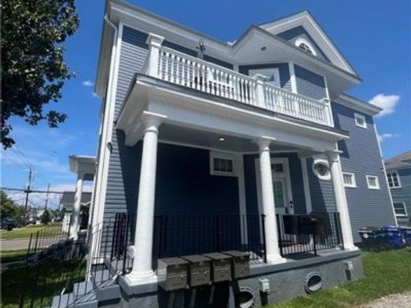 2435 GENERAL PERSHING Street , Unit 1A, New Orleans, LA 70115