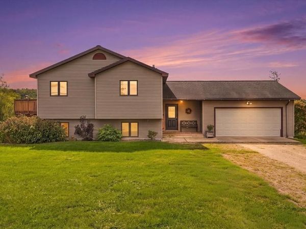 W4421 825th Avenue, Spring Valley, WI 54767