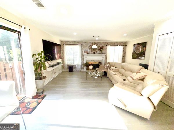 1014 Country Court, Lawrenceville, GA 30044