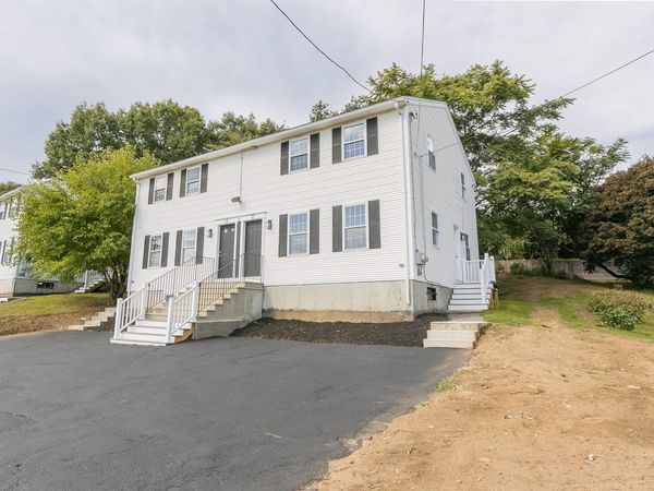 28B Boylston Street, Worcester, MA 01605