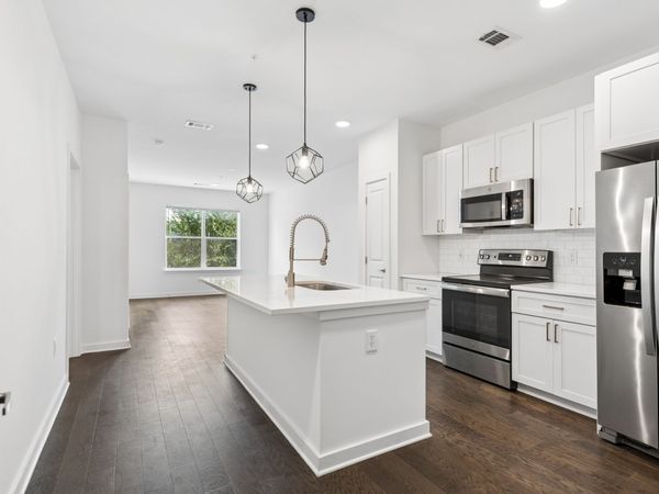 1677 54th Ave N, Unit 215, Nashville, TN 37209
