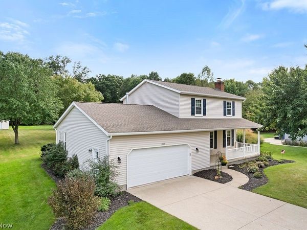 1544 Arndale Road , Stow, OH 44224