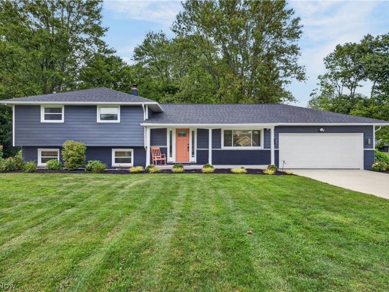 35755 Solon Road, Solon, OH 44139 Photo 3