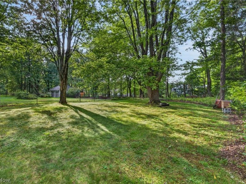 35755 Solon Road, Solon, OH 44139 Photo 33