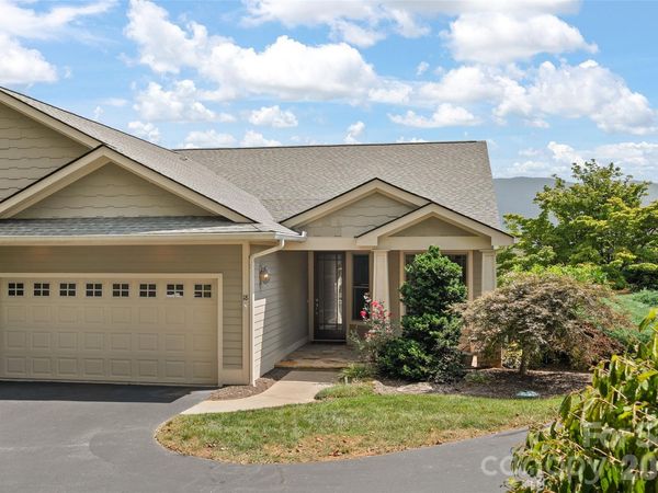 18 Champion Court , Waynesville, NC 28786