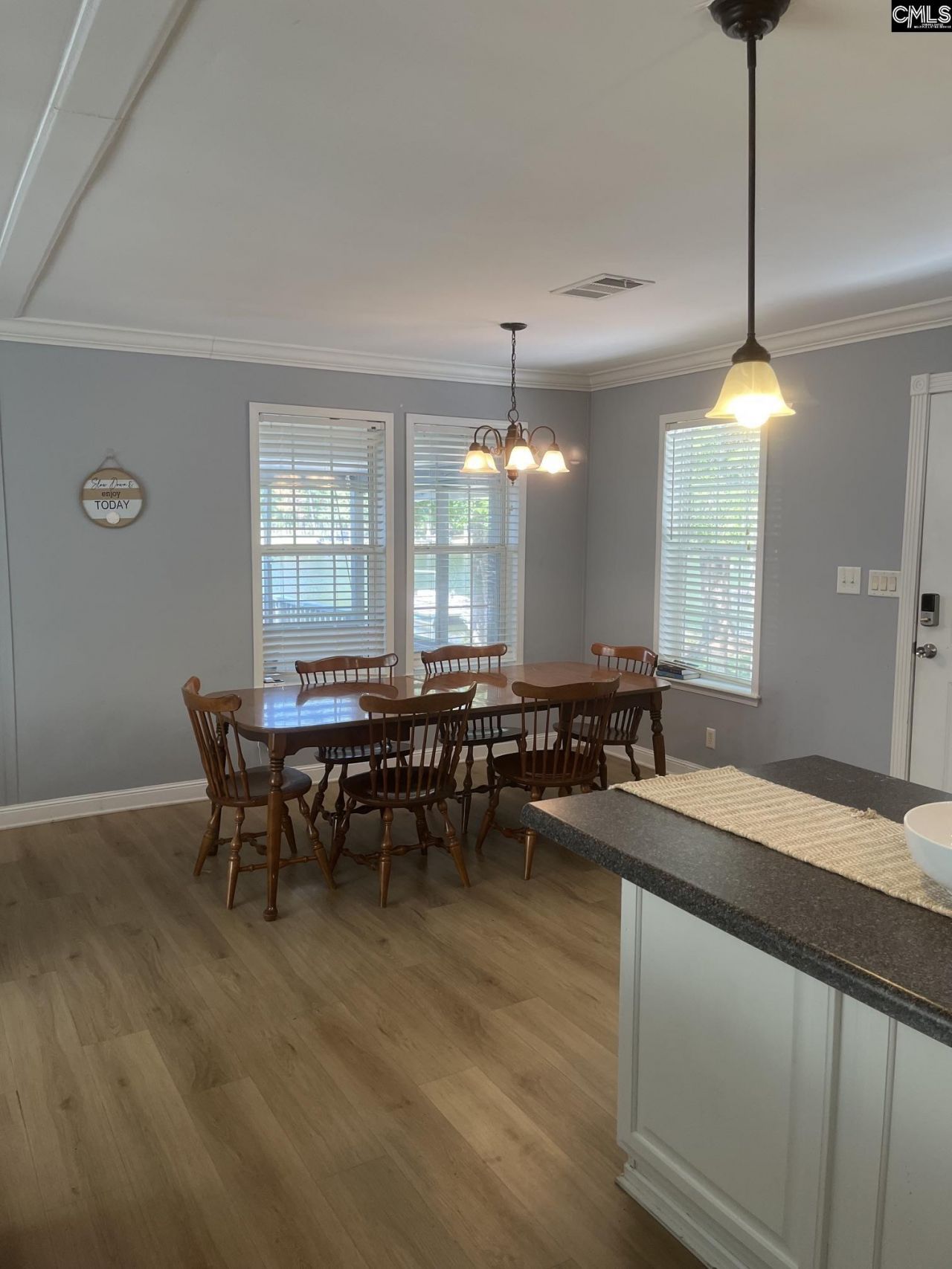 107 Oak Pointe Road  Photo 6
