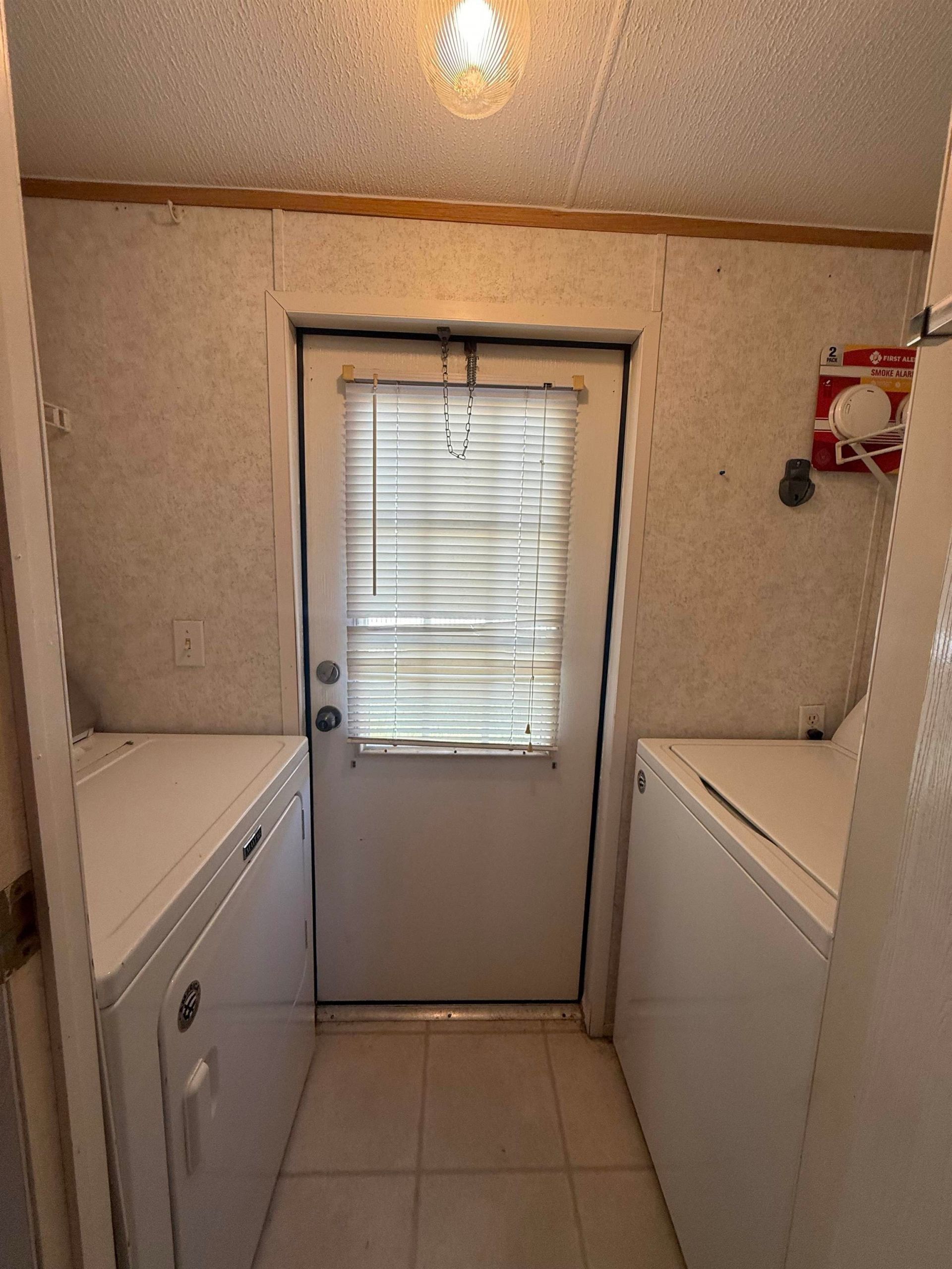 7513 Aubrey Ln.  Photo 10
