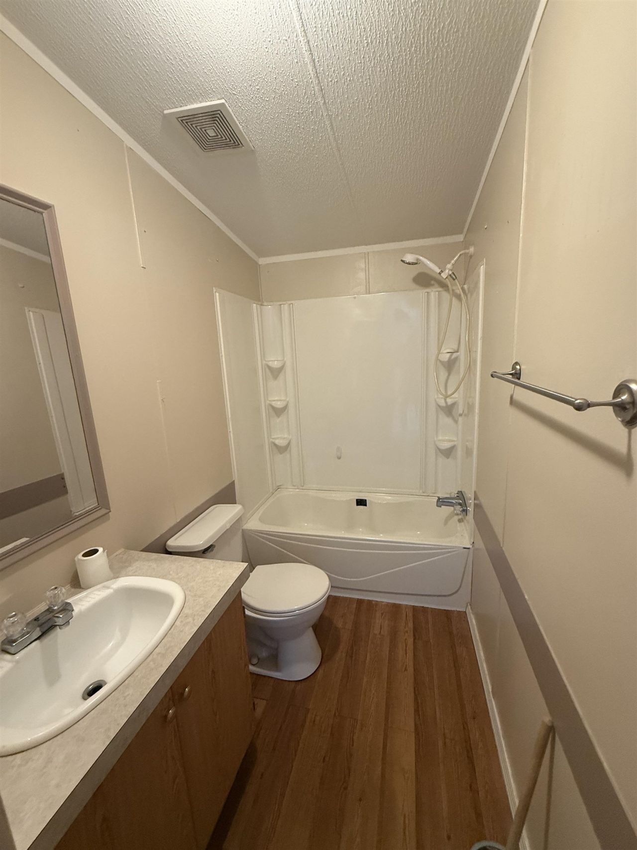 7513 Aubrey Ln.  Photo 6