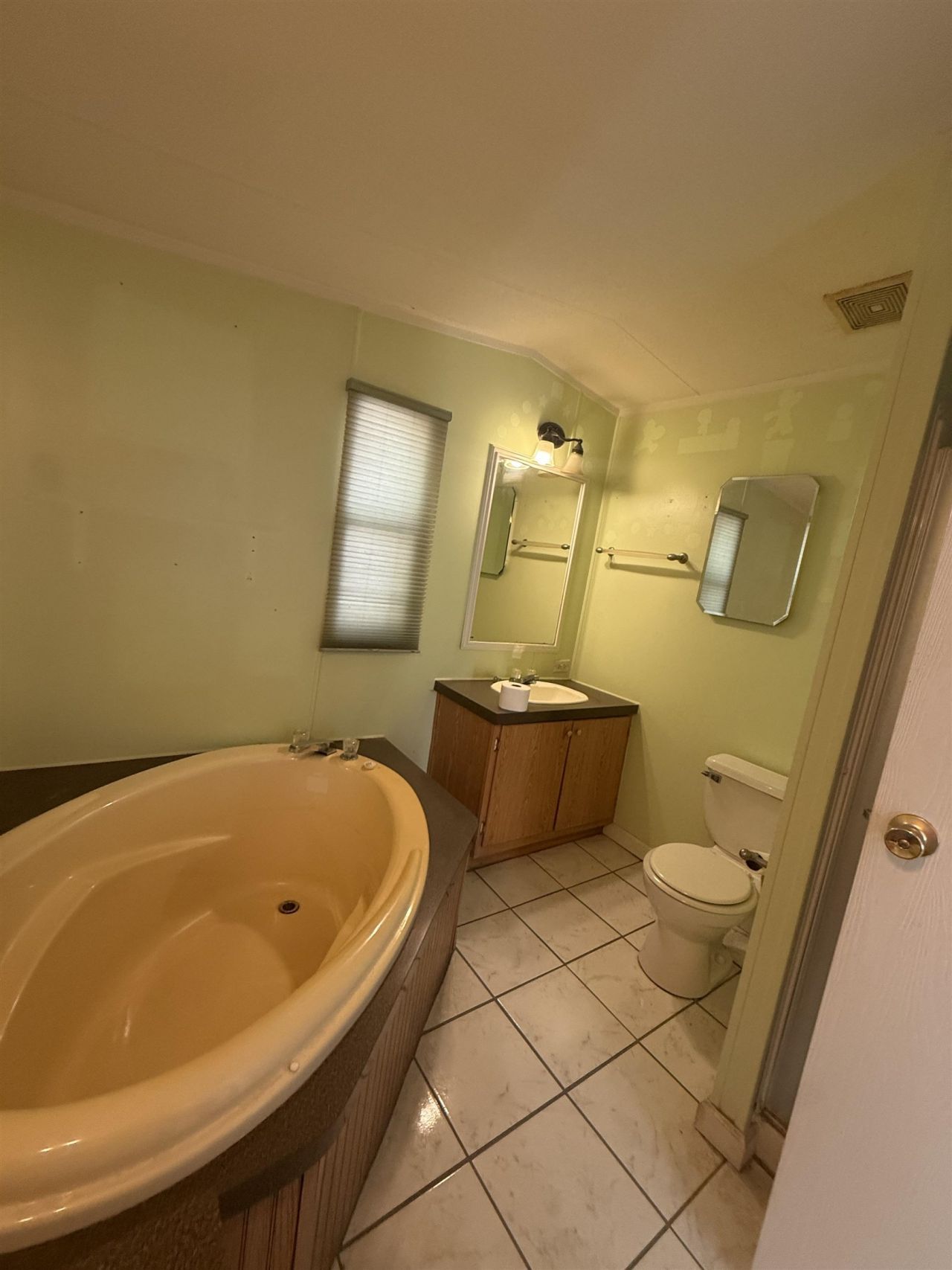 7513 Aubrey Ln.  Photo 8