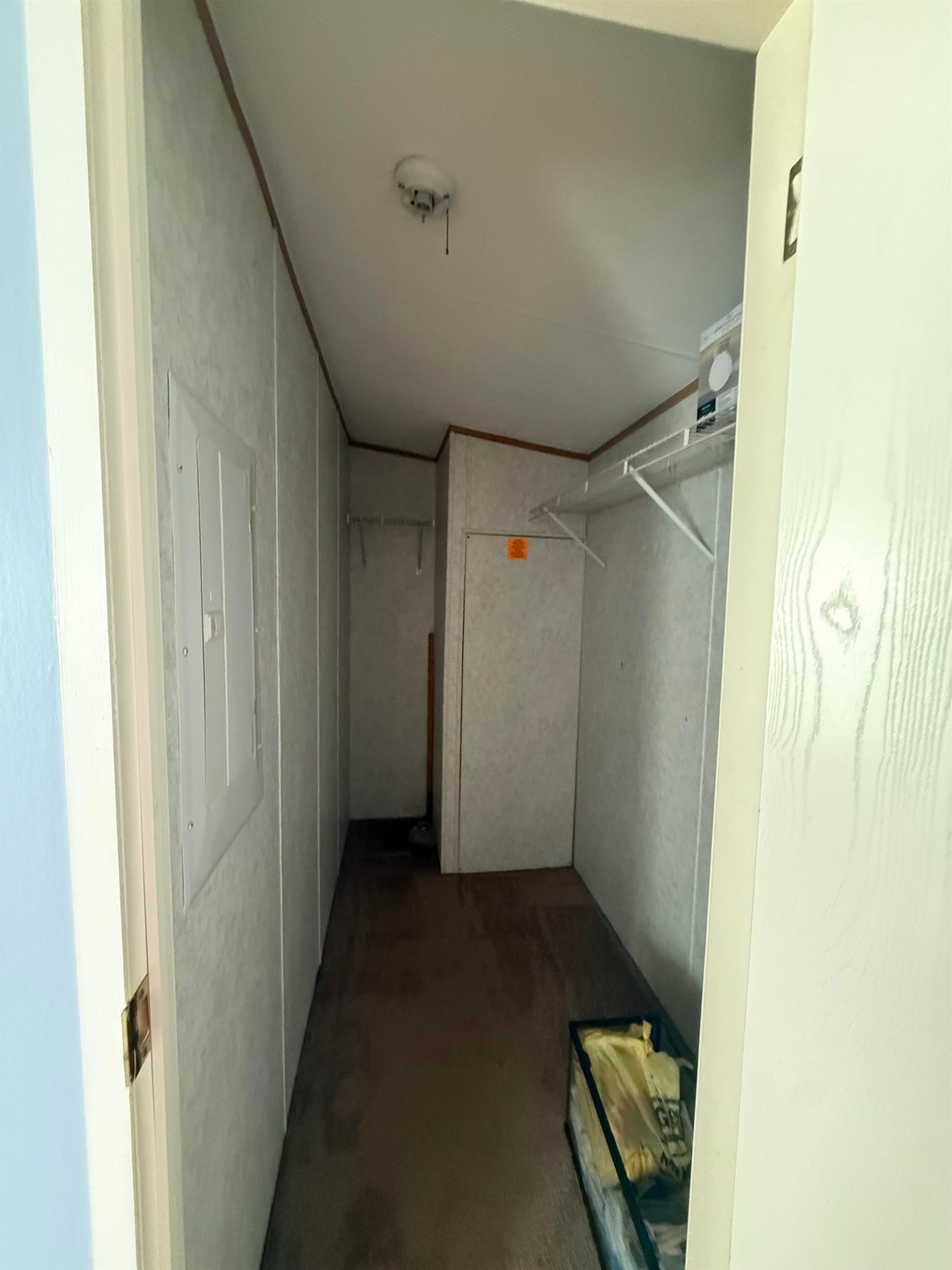 7513 Aubrey Ln.  Photo 9