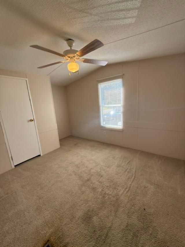 7513 Aubrey Ln. Photo 9