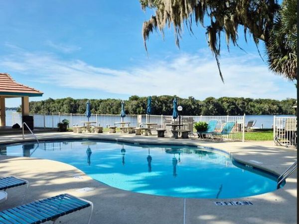 99 BROAD RIVER Place, Unit 3102, Welaka, FL 32193