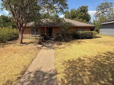 5515 Glen Forest Lane, Dallas, TX 75241