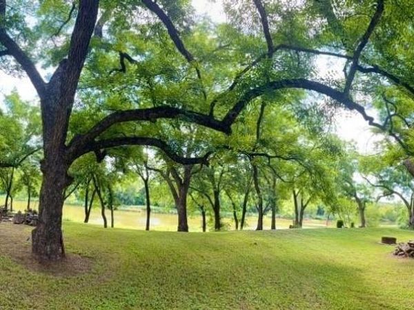 8704 Frontier Court, Granbury, TX 76048