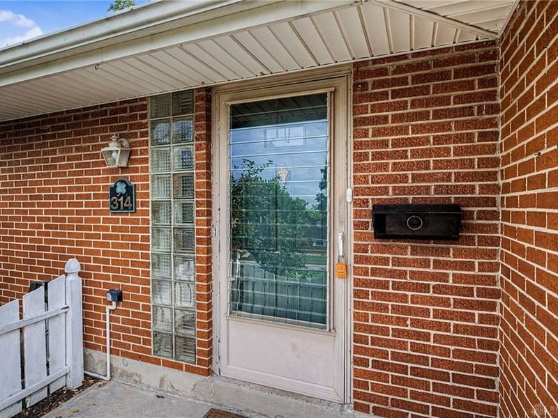 314 Beckenham Road, Englewood, OH 45322 Photo 6