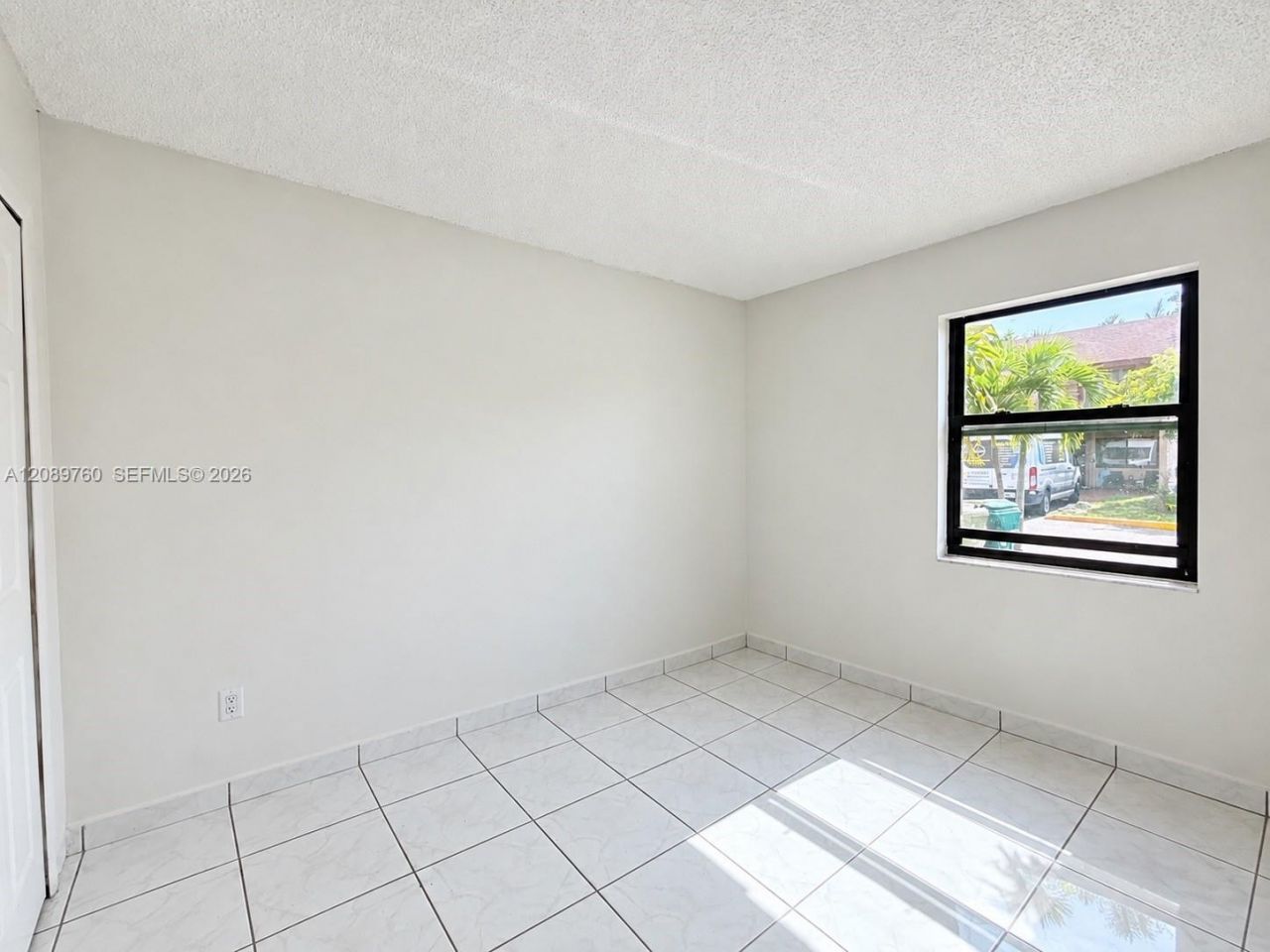 4085 W 8th Ct, Unit 82, Hialeah, FL 33012 Photo