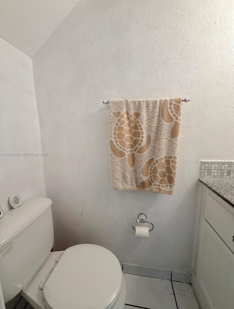 4085 W 8th Ct, Unit 82, Hialeah, FL 33012 Photo