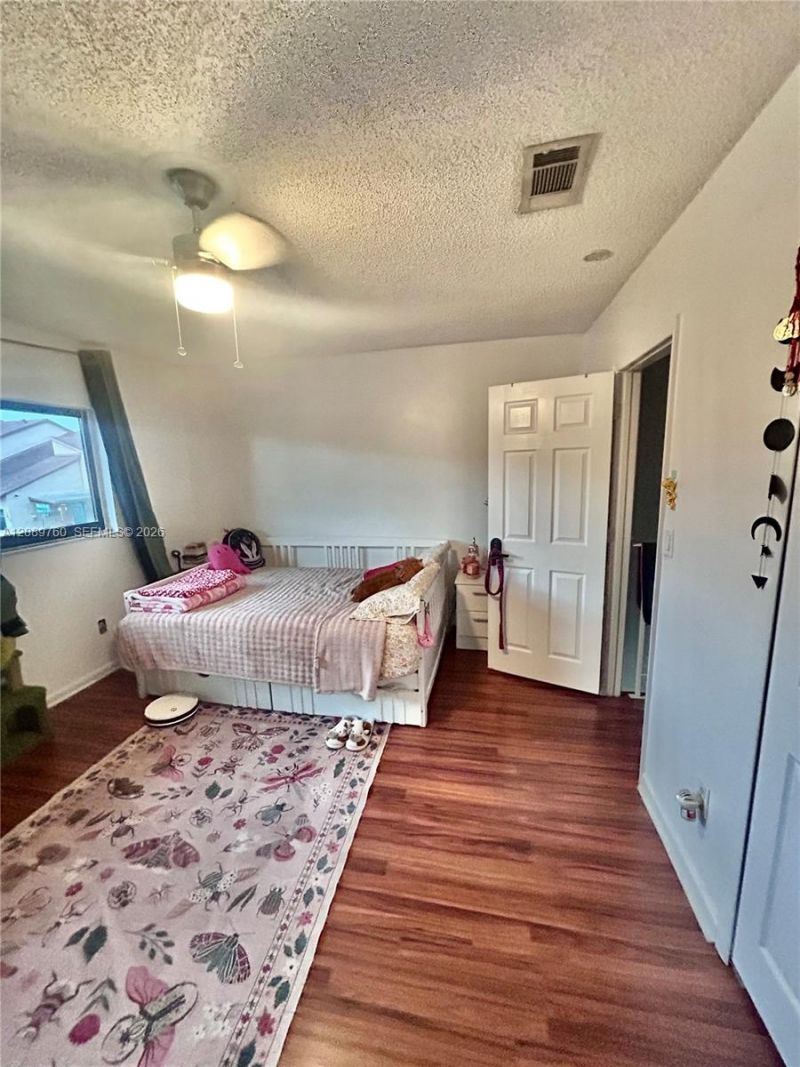 4085 W 8th Ct, Unit 82, Hialeah, FL 33012 Photo
