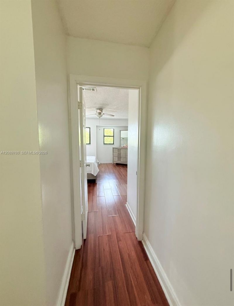 4085 W 8th Ct, Unit 82, Hialeah, FL 33012 Photo