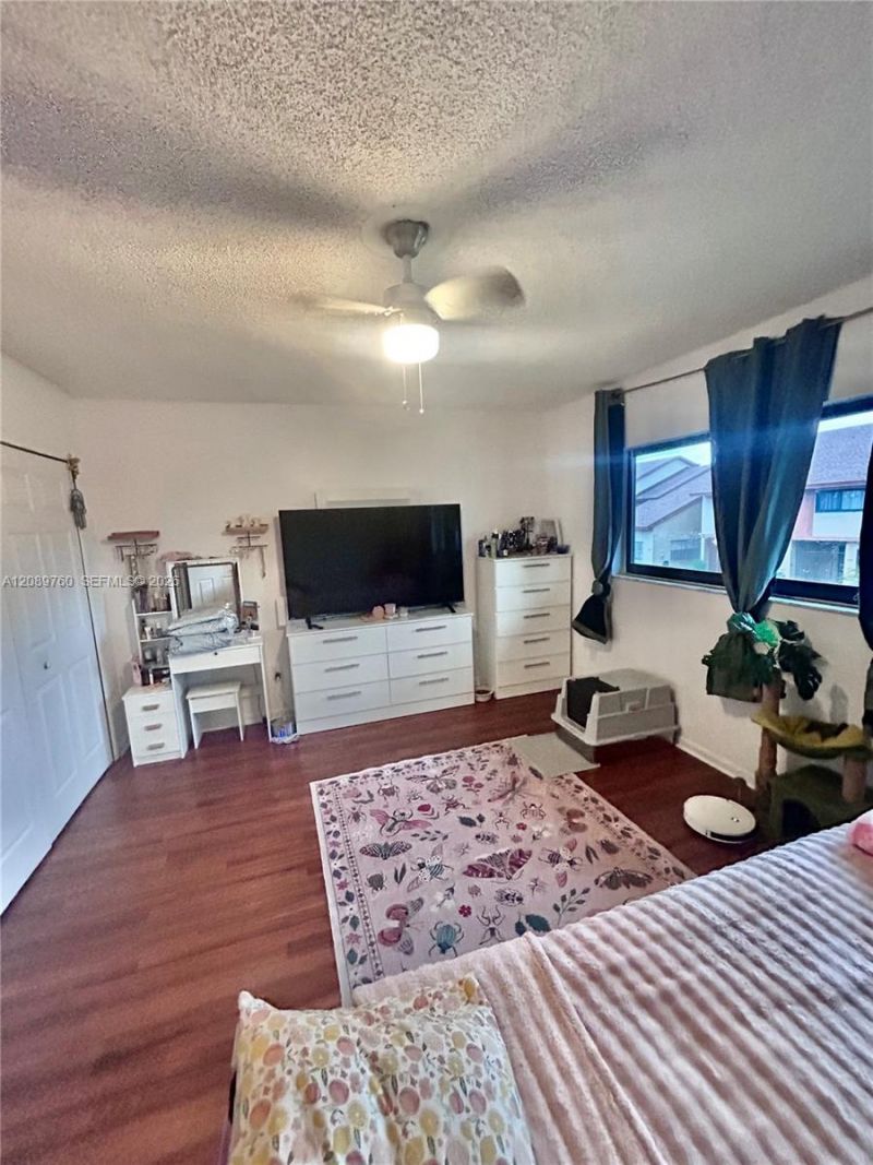 4085 W 8th Ct, Unit 82, Hialeah, FL 33012 Photo
