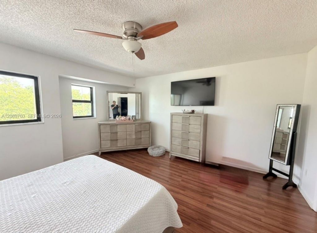 4085 W 8th Ct, Unit 82, Hialeah, FL 33012 Photo