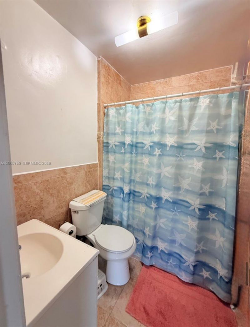4085 W 8th Ct, Unit 82, Hialeah, FL 33012 Photo
