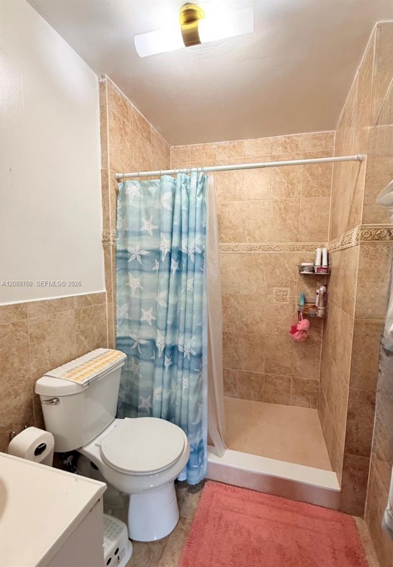 4085 W 8th Ct, Unit 82, Hialeah, FL 33012 Photo