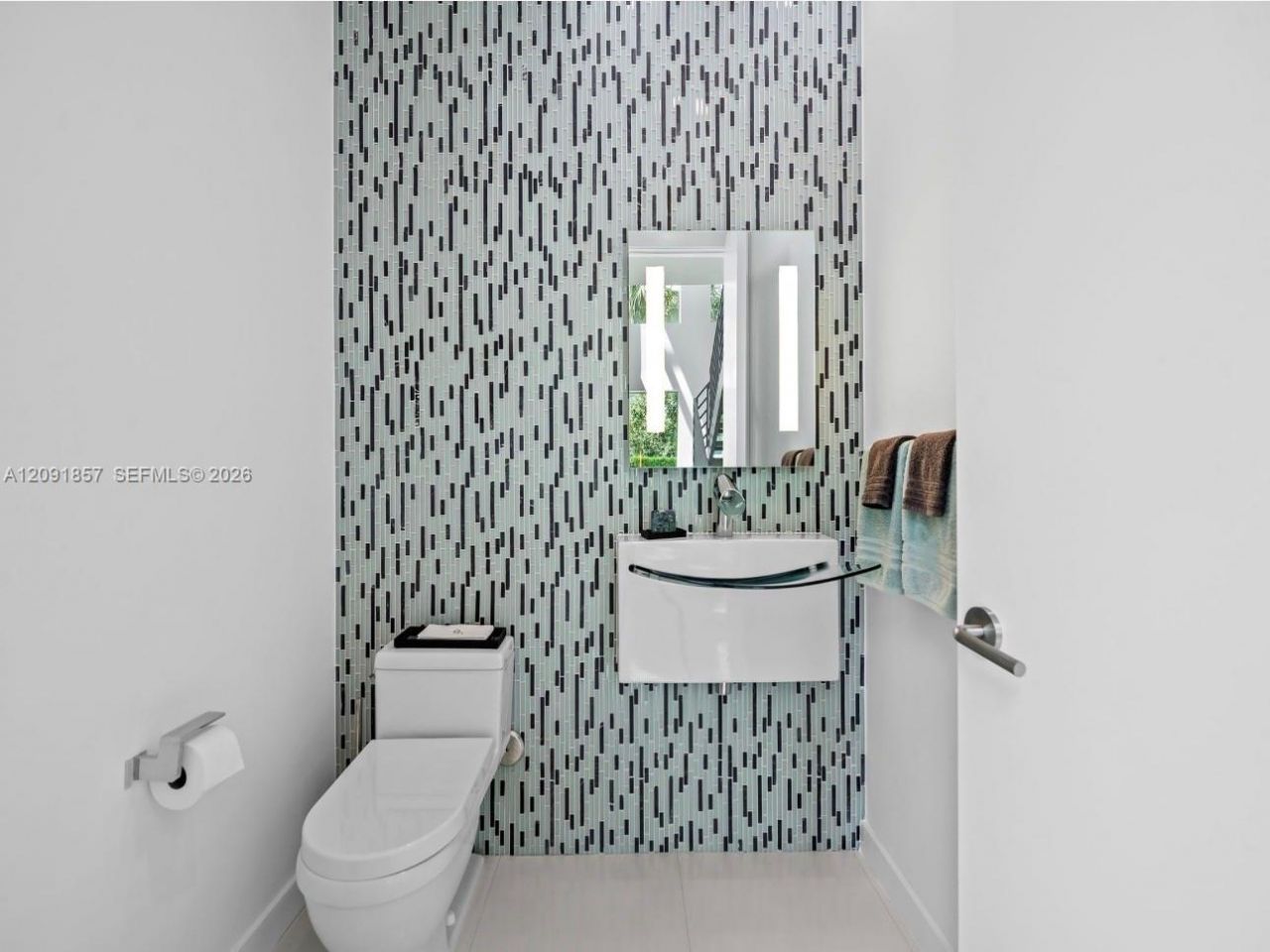 2317 N Atlantic Blvd, Fort Lauderdale, FL 33305 Photo