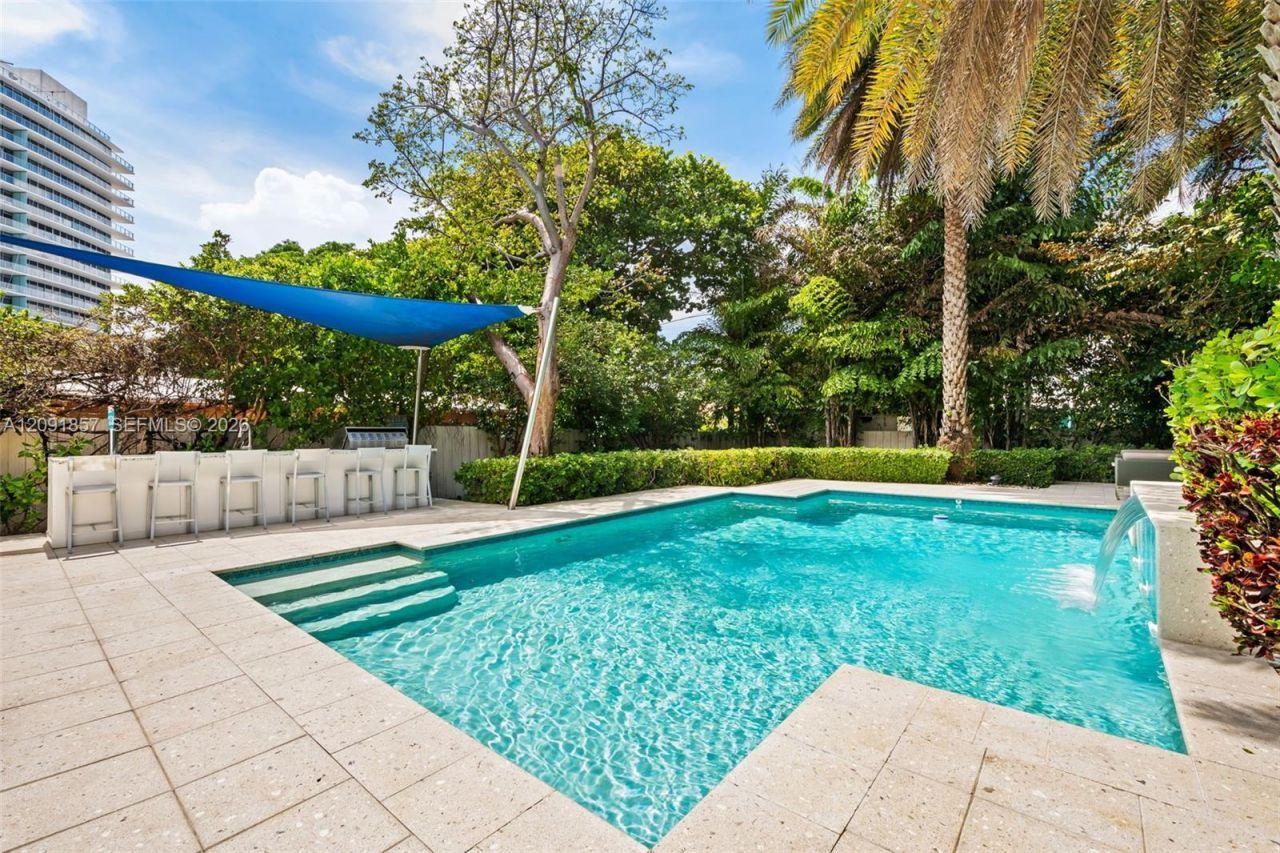 2317 N Atlantic Blvd, Fort Lauderdale, FL 33305 Photo