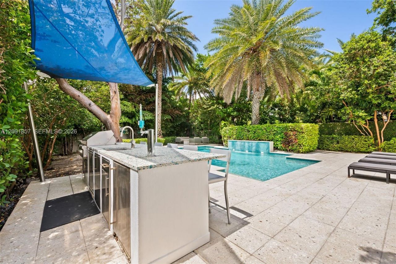 2317 N Atlantic Blvd, Fort Lauderdale, FL 33305 Photo