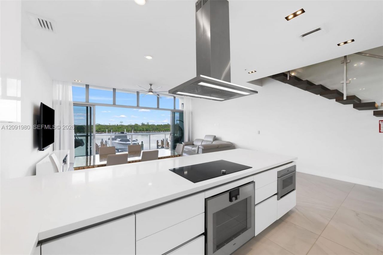 2860 N Ocean Dr, Hollywood, FL 33019 Photo